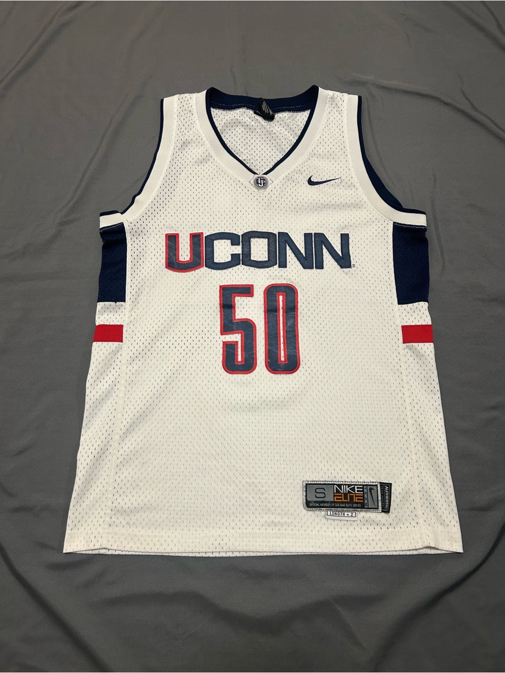 Authentic Retro Nike / NCAA / UCONN Huskies / Omeka Okafor Basketball Jersey